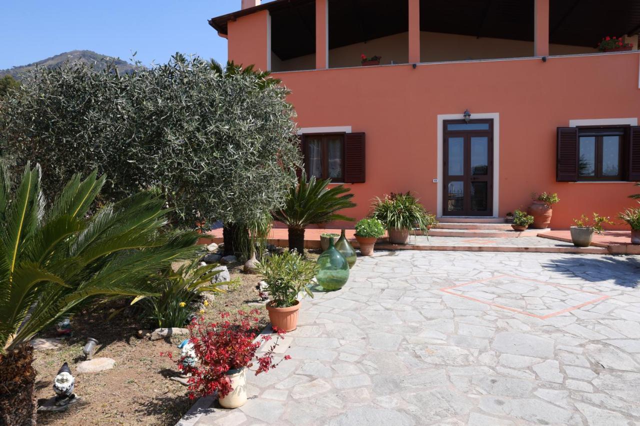 פראייה א מארה B&B Umballa מראה חיצוני תמונה